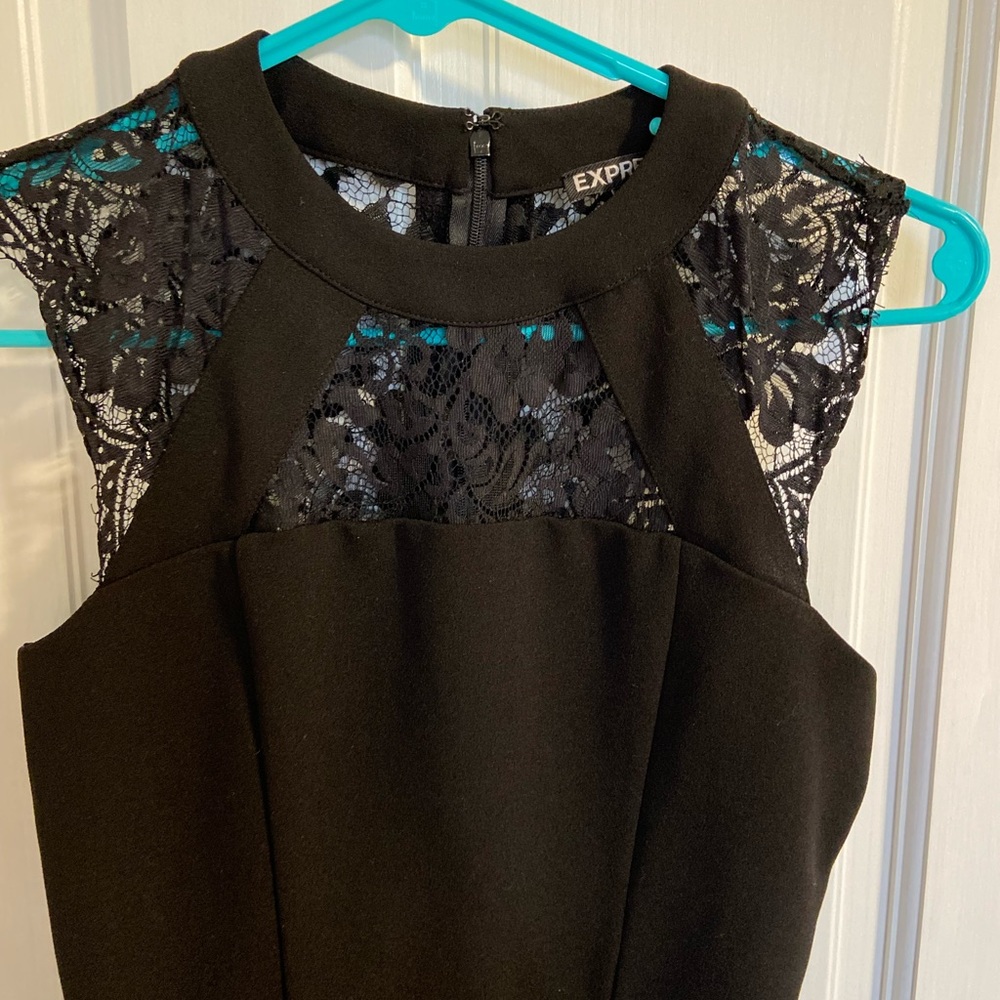 EXPRESS DRESS - Picture 3 of 6